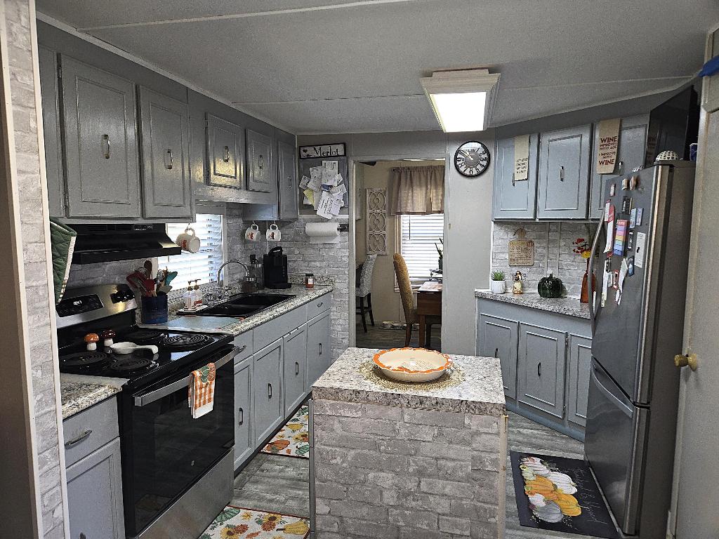 Community of Lakeport - Residential