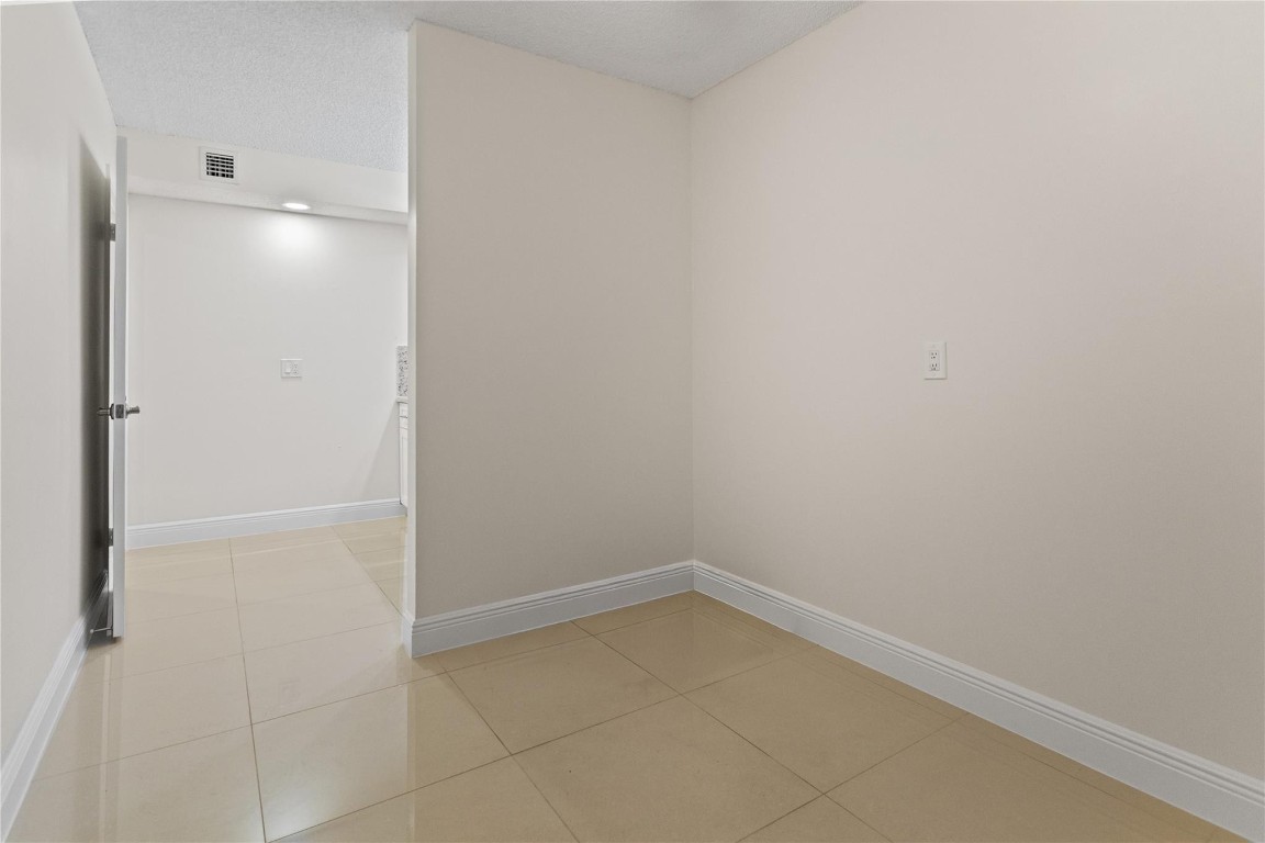 pine island ridge - Residential