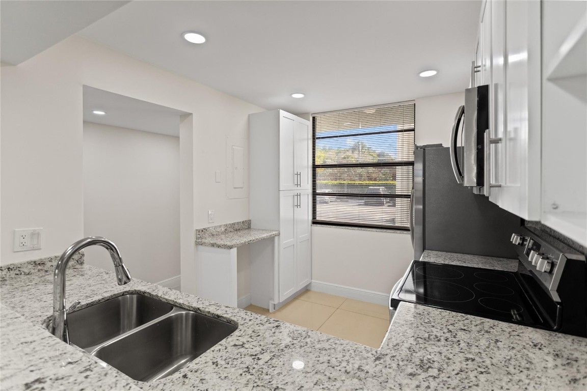 pine island ridge - Residential