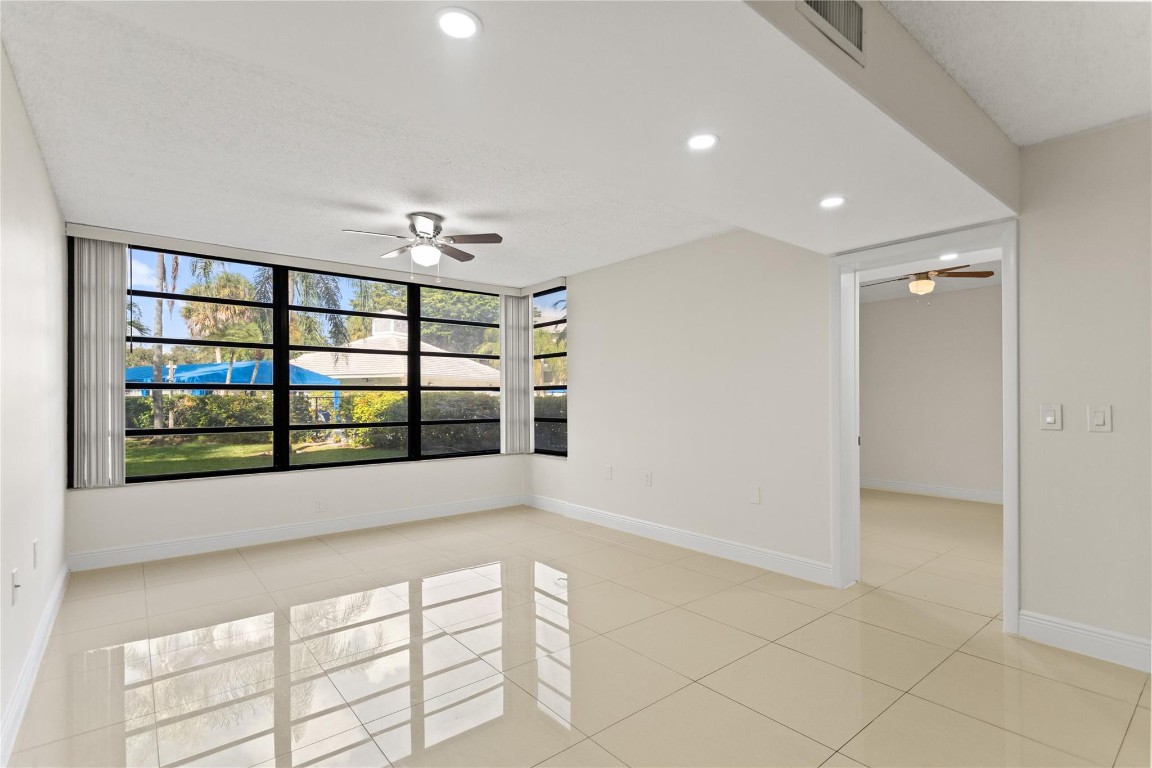 pine island ridge - Residential