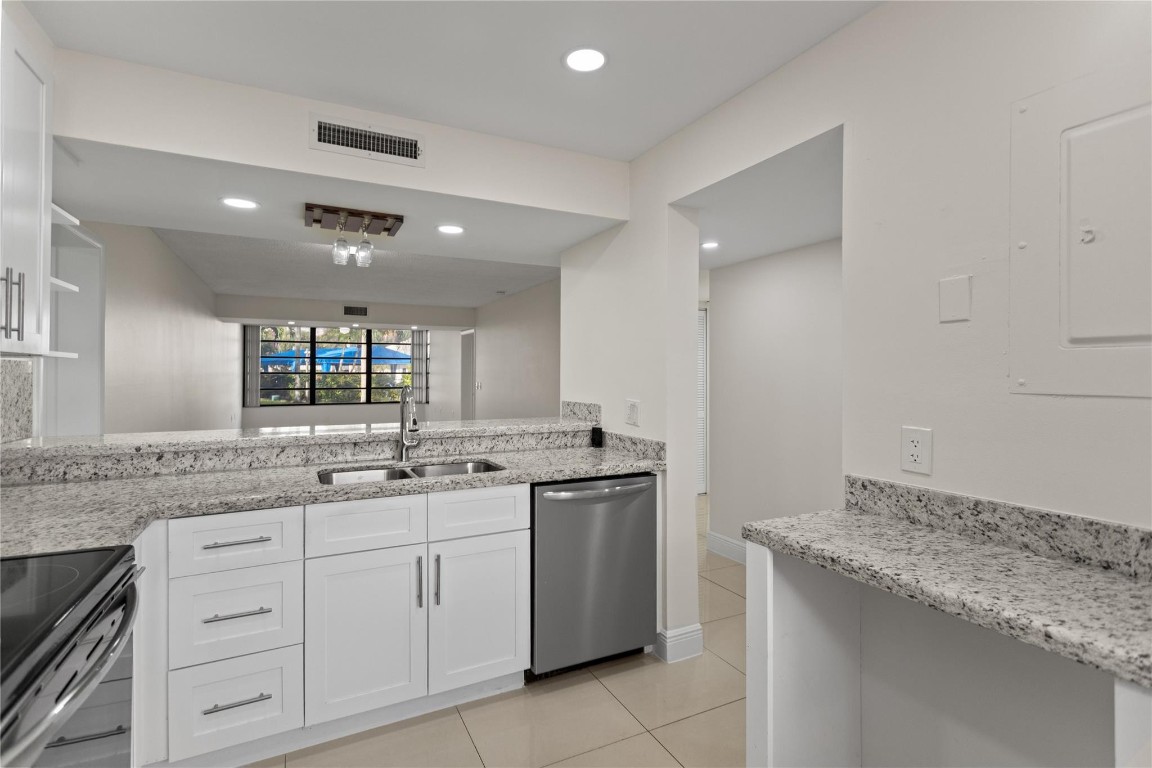 pine island ridge - Residential