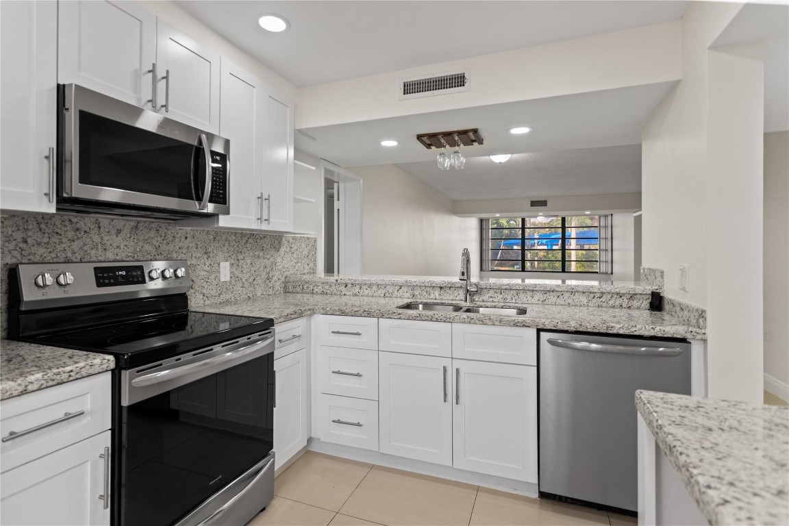 pine island ridge - Residential