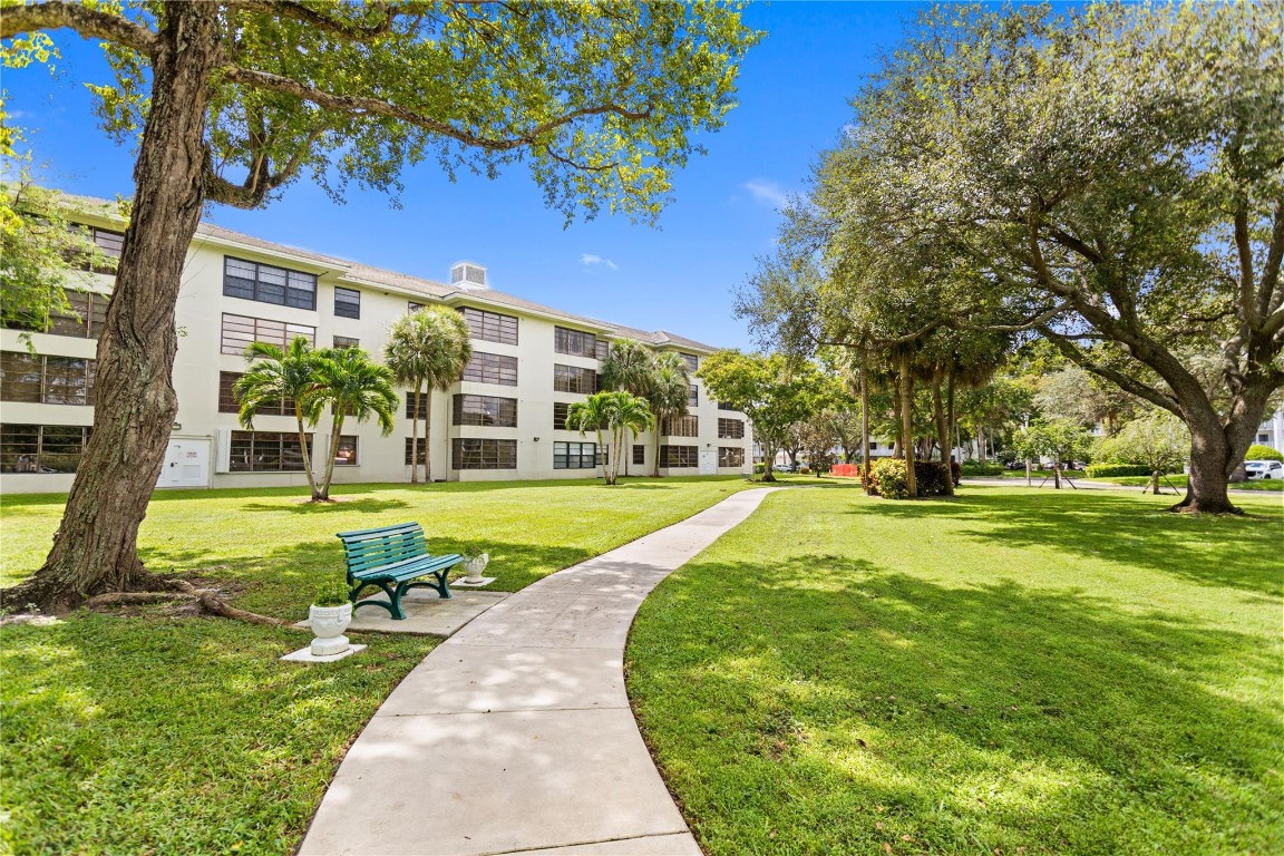 pine island ridge - Residential