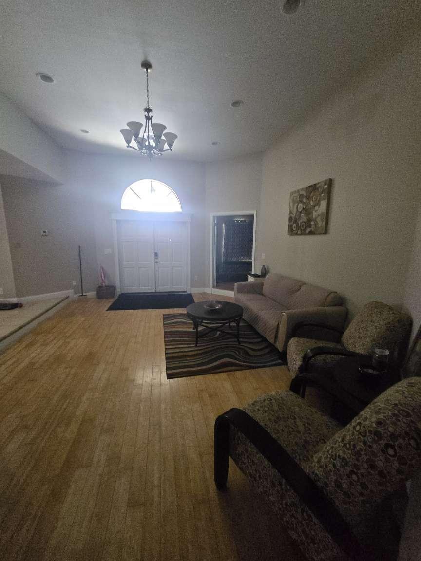 2351 NW 29th St