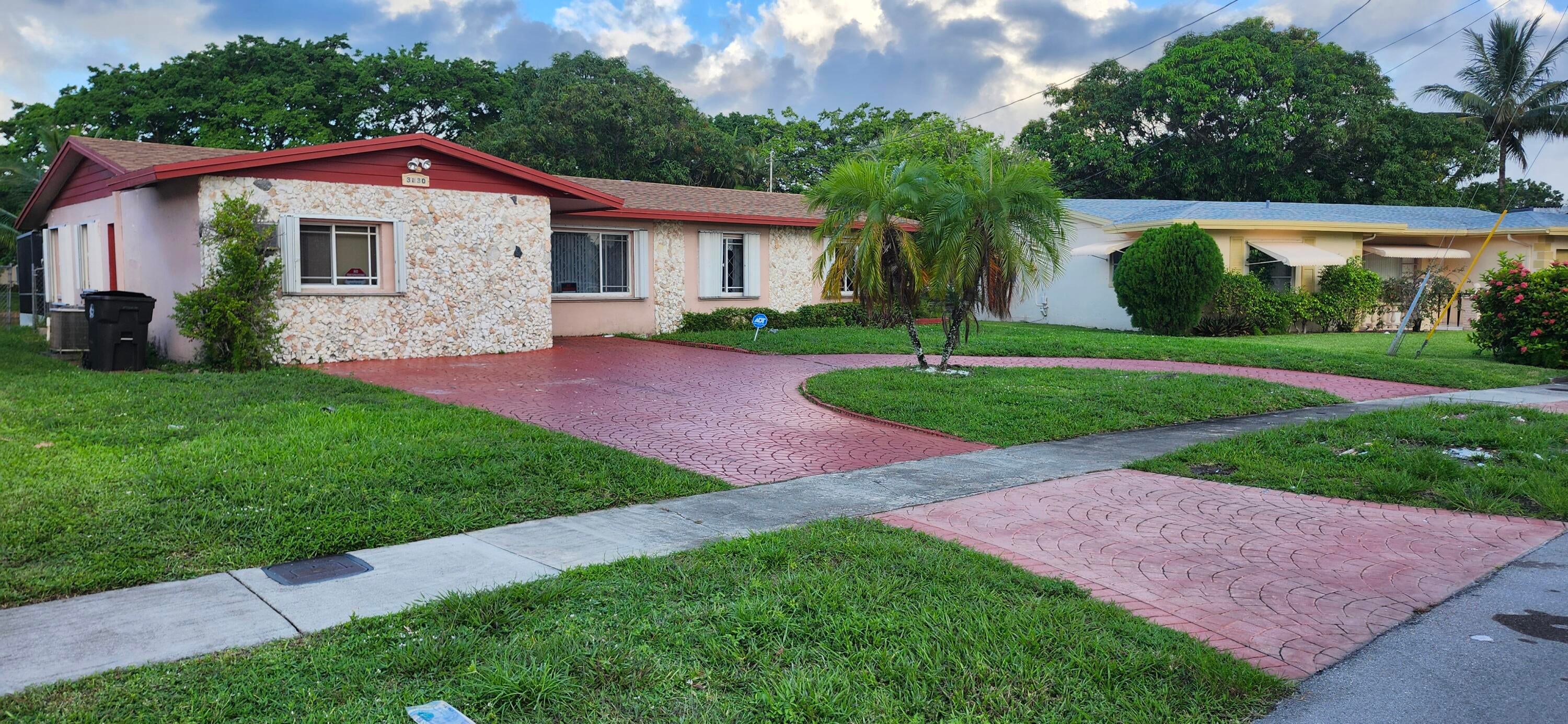 3830 NW 27TH Street