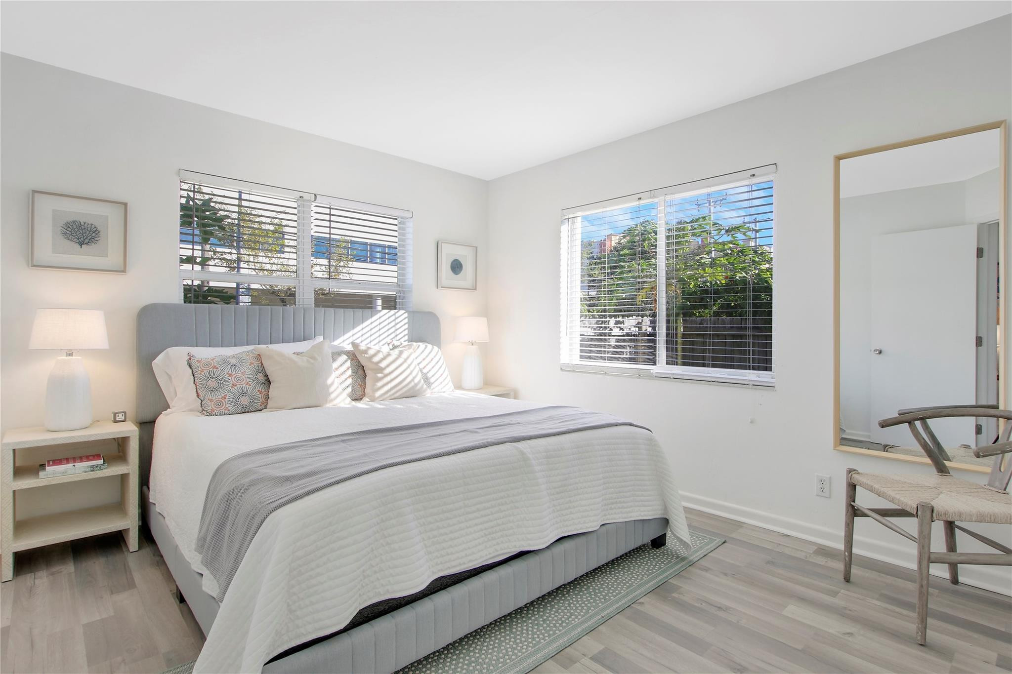 SANTRYS - Residential