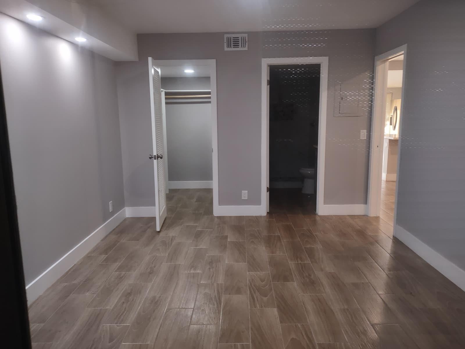 Pictures don’t do this home justice—it’s truly one of the best units in the entire complex and a must-see in person. Very easy to show; simply call or text the listing agent for the lockbox code and to have your names added at the gate. Located in a beautifully maintained gated 55+ community, this fully updated unit features modern finishes and stainless steel appliances. The community offers two pools, a hot tub, pickleball and tennis courts with a pro on-site, a hair and nail salon, movie nights, and live entertainment, creating a vibrant lifestyle for residents. ALL NEW APPLIANCES, QUARTZ COUNTERTOPS, NEW BATHROOMS AND VANITIES, LUXURY FLOORING