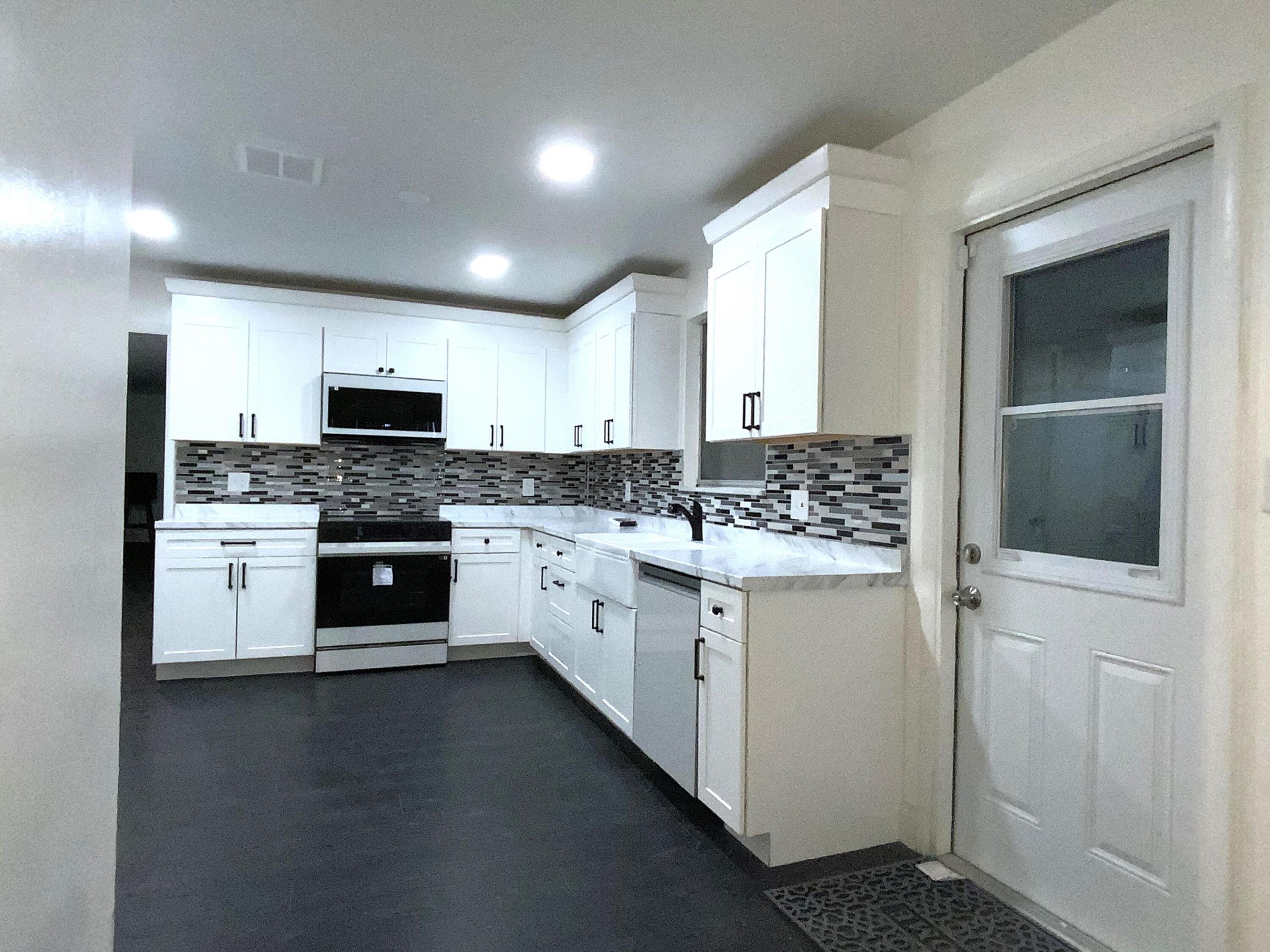 3521 NW 29th Street