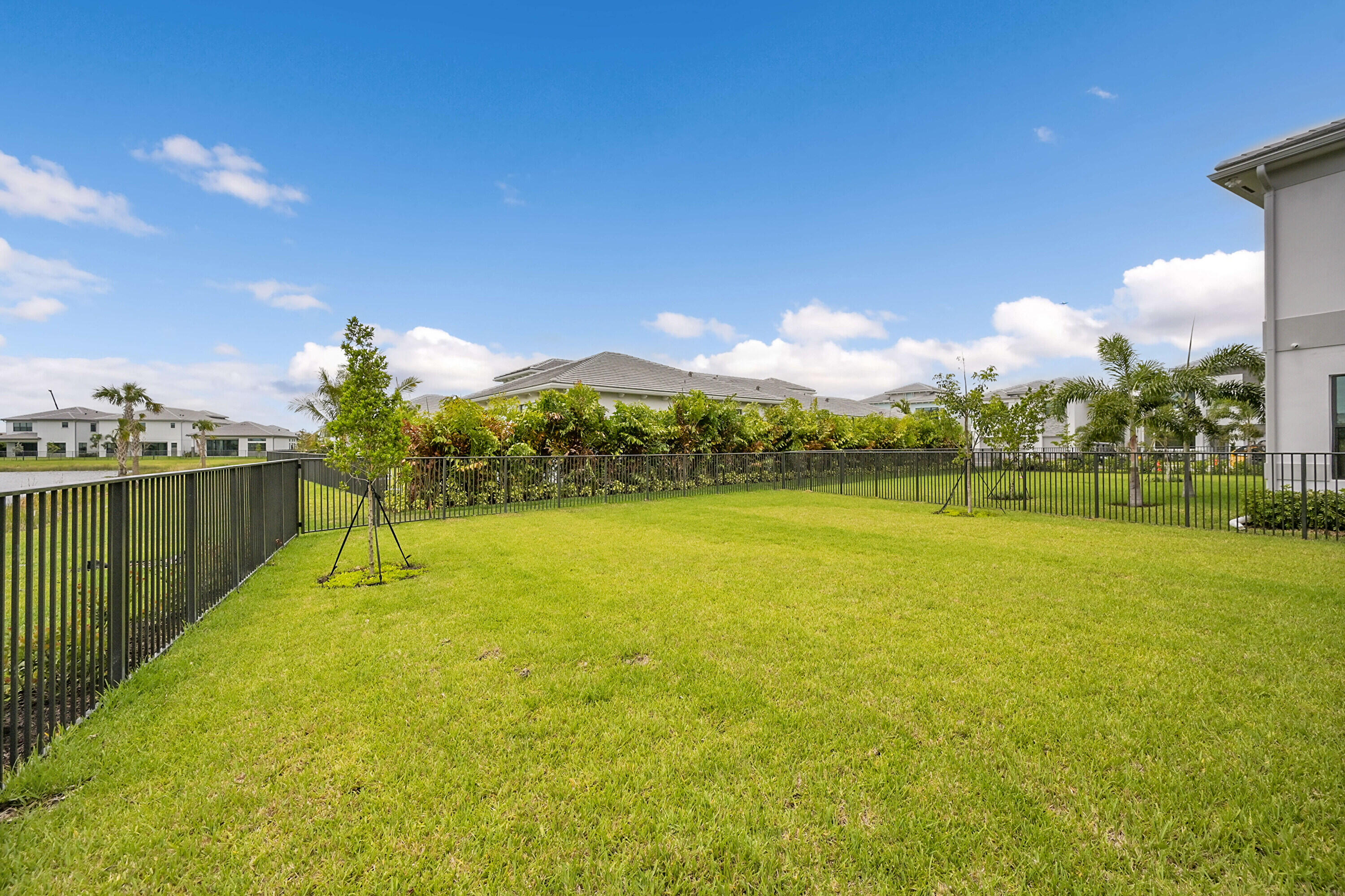 Apex at Avenir - Residential Lease