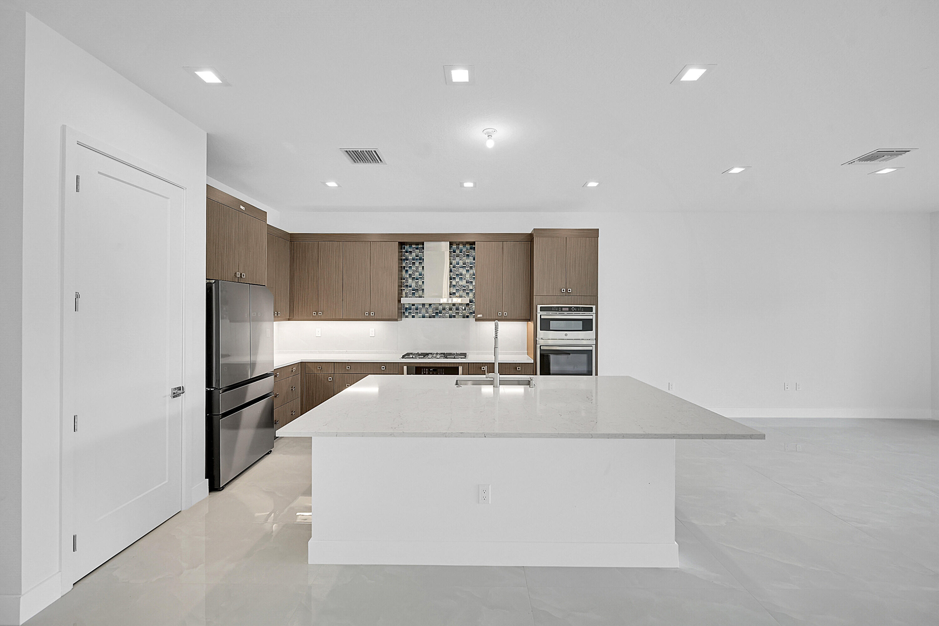 Apex at Avenir - Residential Lease