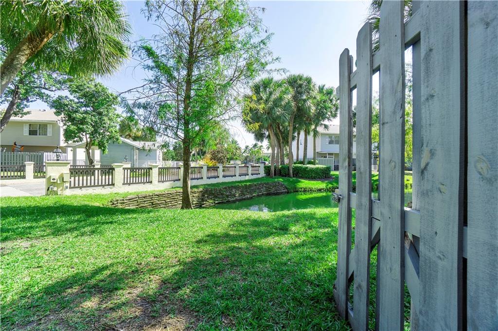 Lake Bridge - Residential