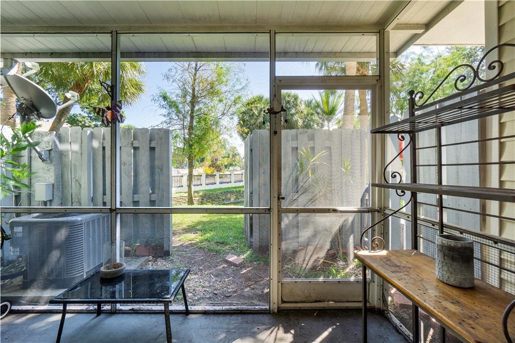 Lake Bridge - Residential