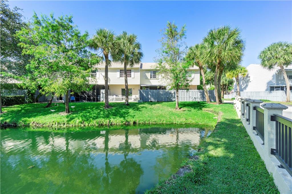 Lake Bridge - Residential