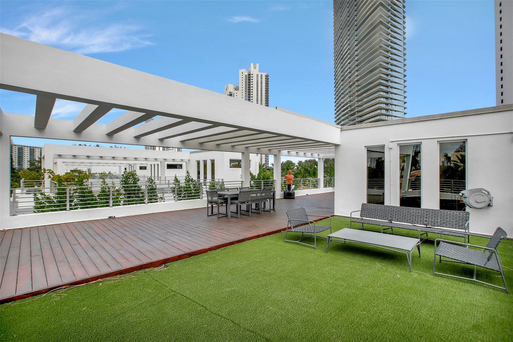 Beachwalk - Residential