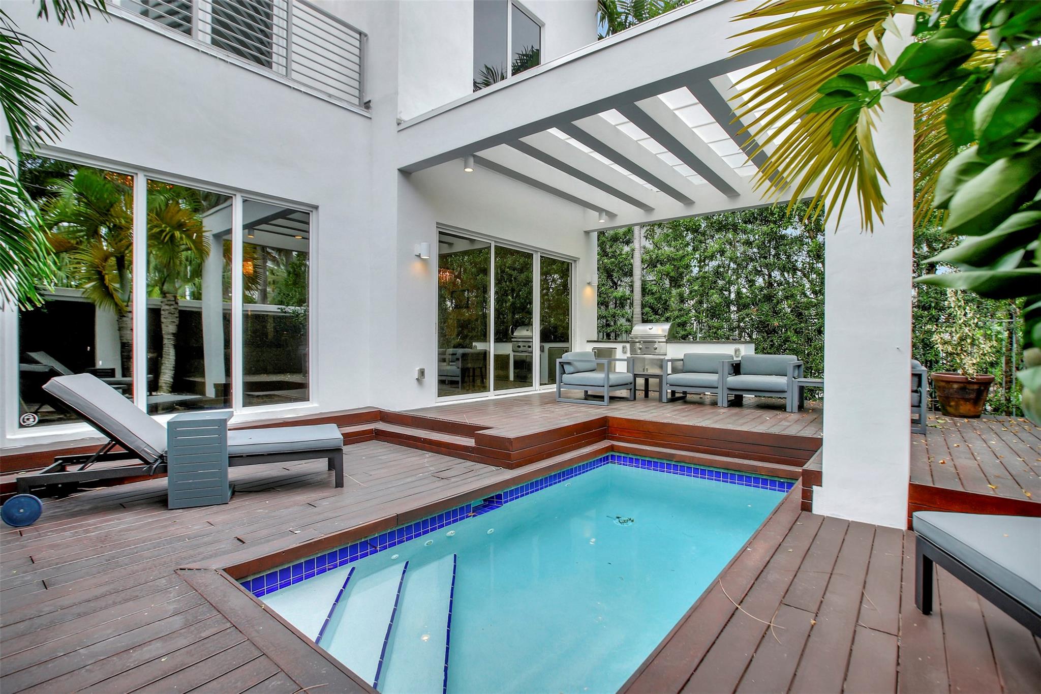 Beachwalk - Residential