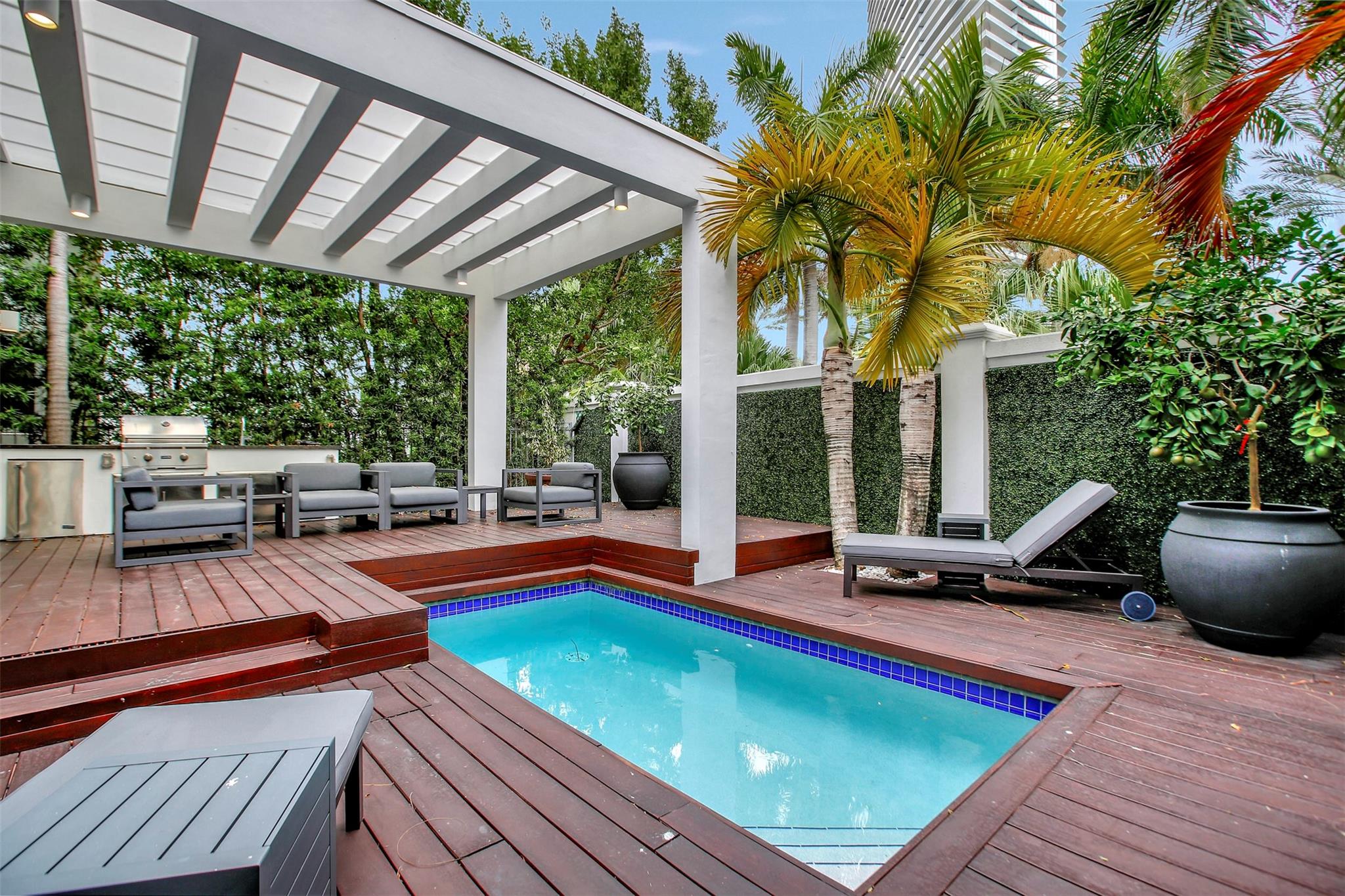 Beachwalk - Residential