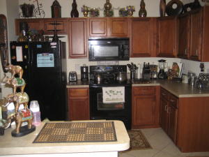 EMERALD LAKE TOWNHOMES - Residential