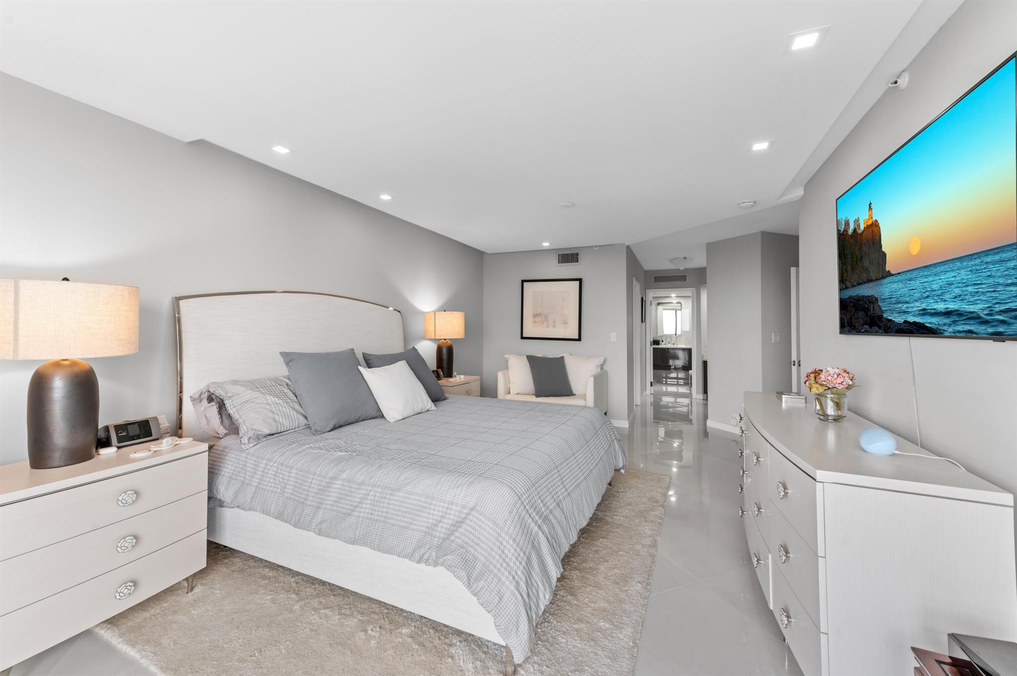 LANDS OF THE PRESIDENT/CO - Residential Lease