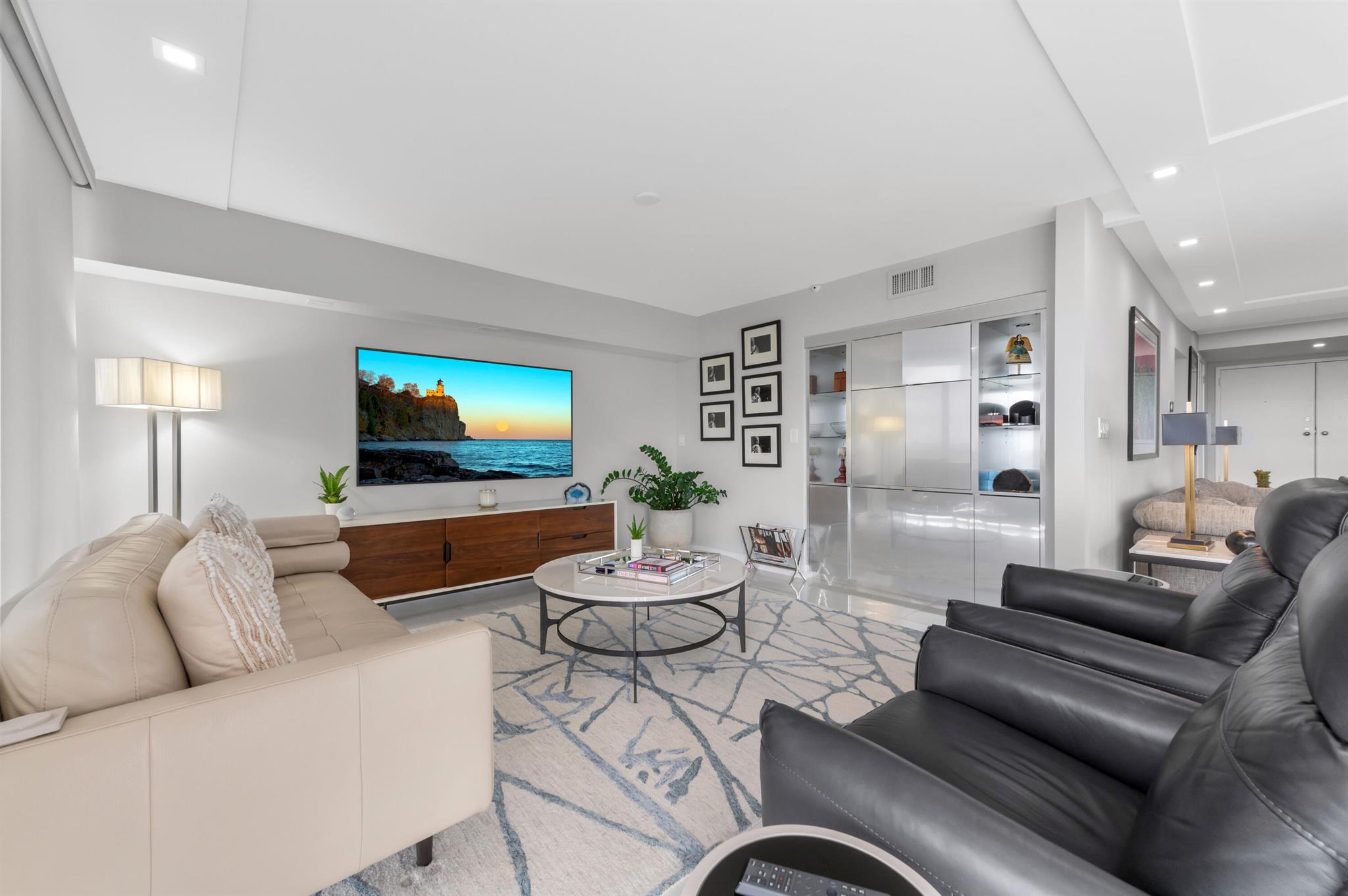 LANDS OF THE PRESIDENT/CO - Residential Lease