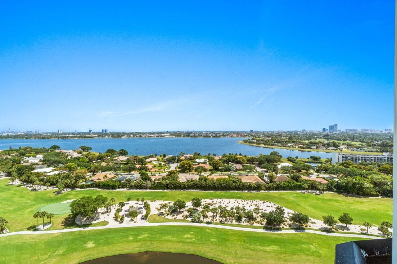 LANDS OF THE PRESIDENT/CO - Residential Lease