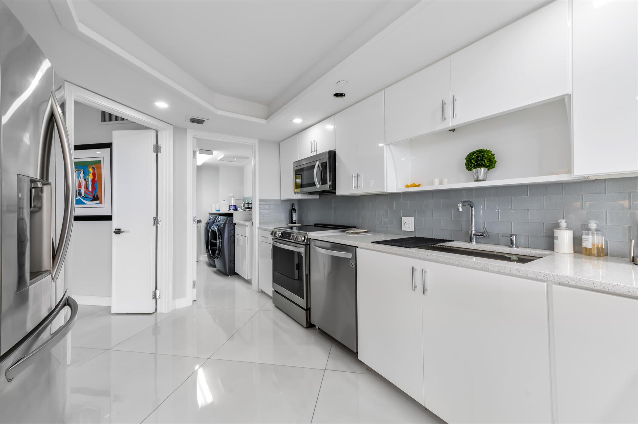 LANDS OF THE PRESIDENT/CO - Residential Lease