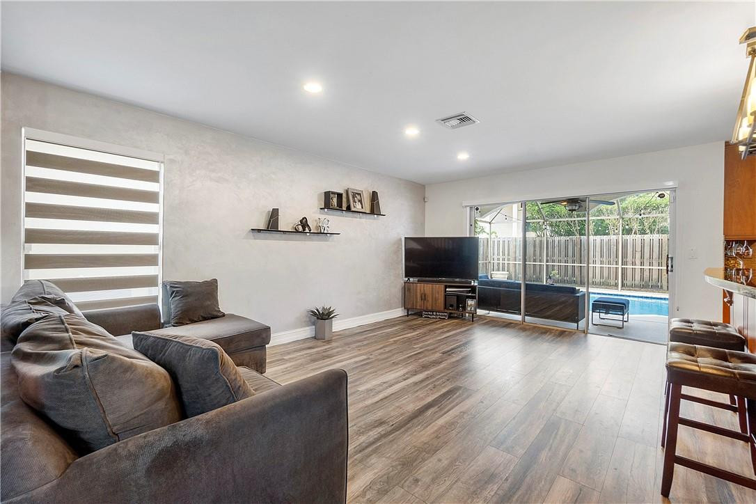 Terramar One 140-30 B - Residential