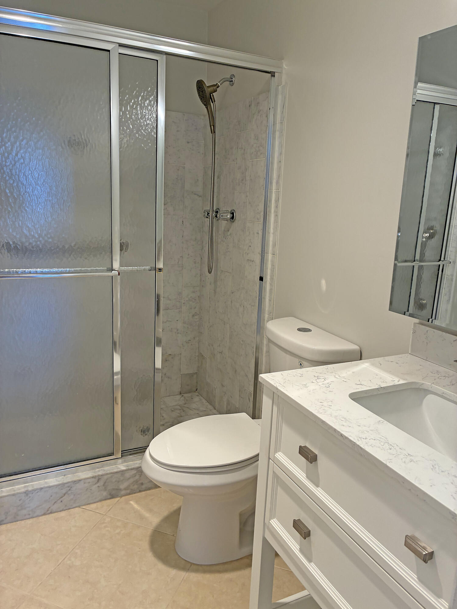 BAY COLONY CLUB CONDO - Residential Lease