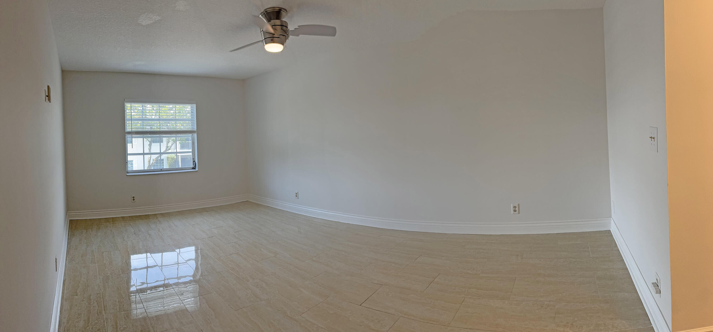 BAY COLONY CLUB CONDO - Residential Lease