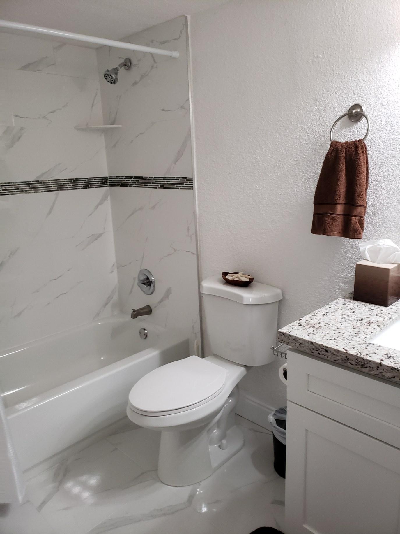 HUNTINGTON LAKES SEC FOUR CONDOS - Residential Lease