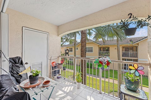 Tiny photo for 12093 ROYAL PALM Boulevard #7H, Coral Springs, FL 33065 (MLS # B26087194)
