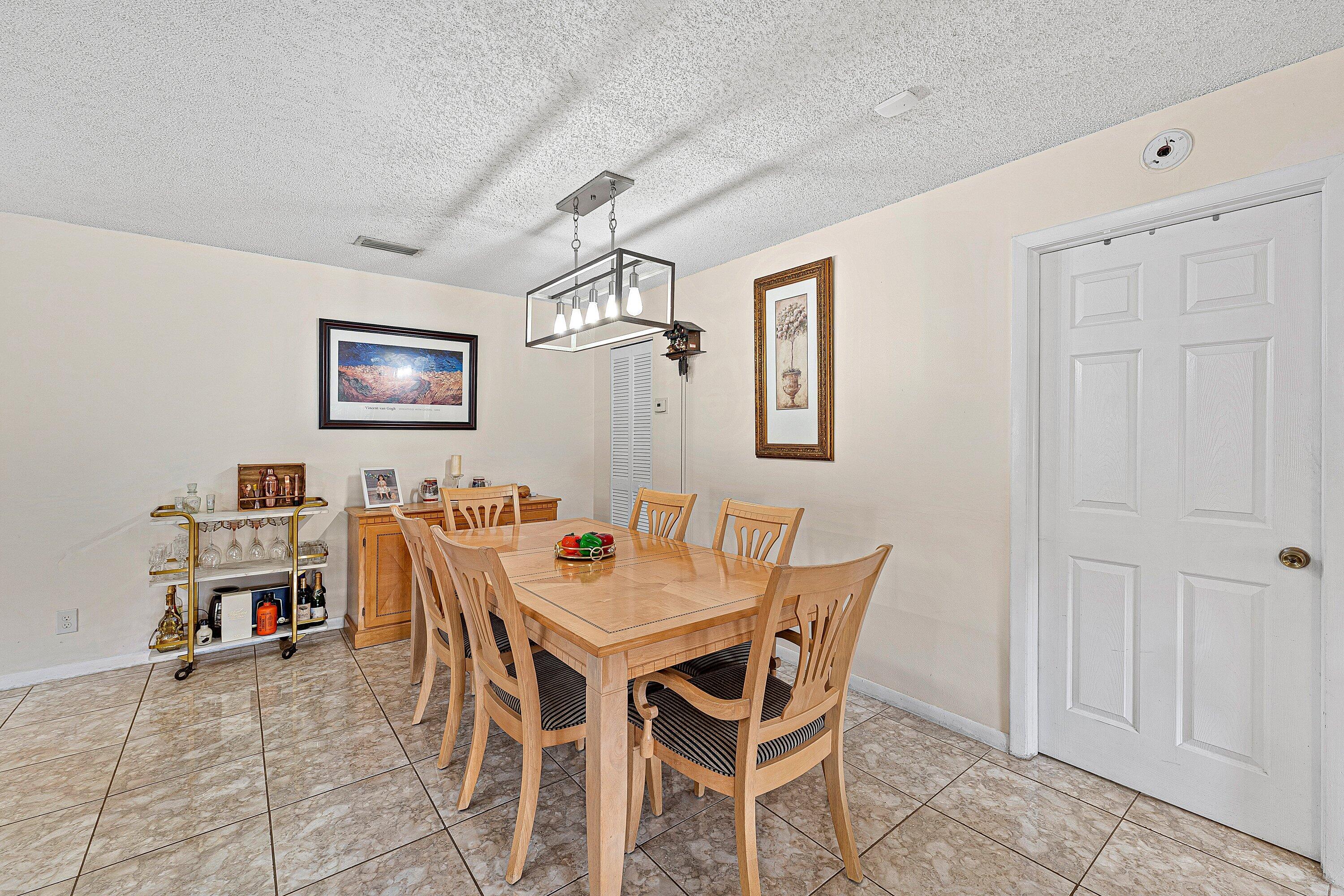 12093 ROYAL PALM Boulevard 7H