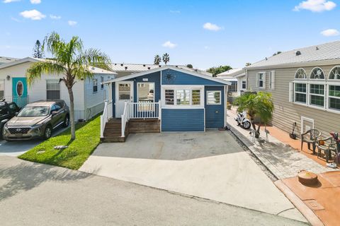 447 Nettles Boulevard Jensen Beach FL 34957