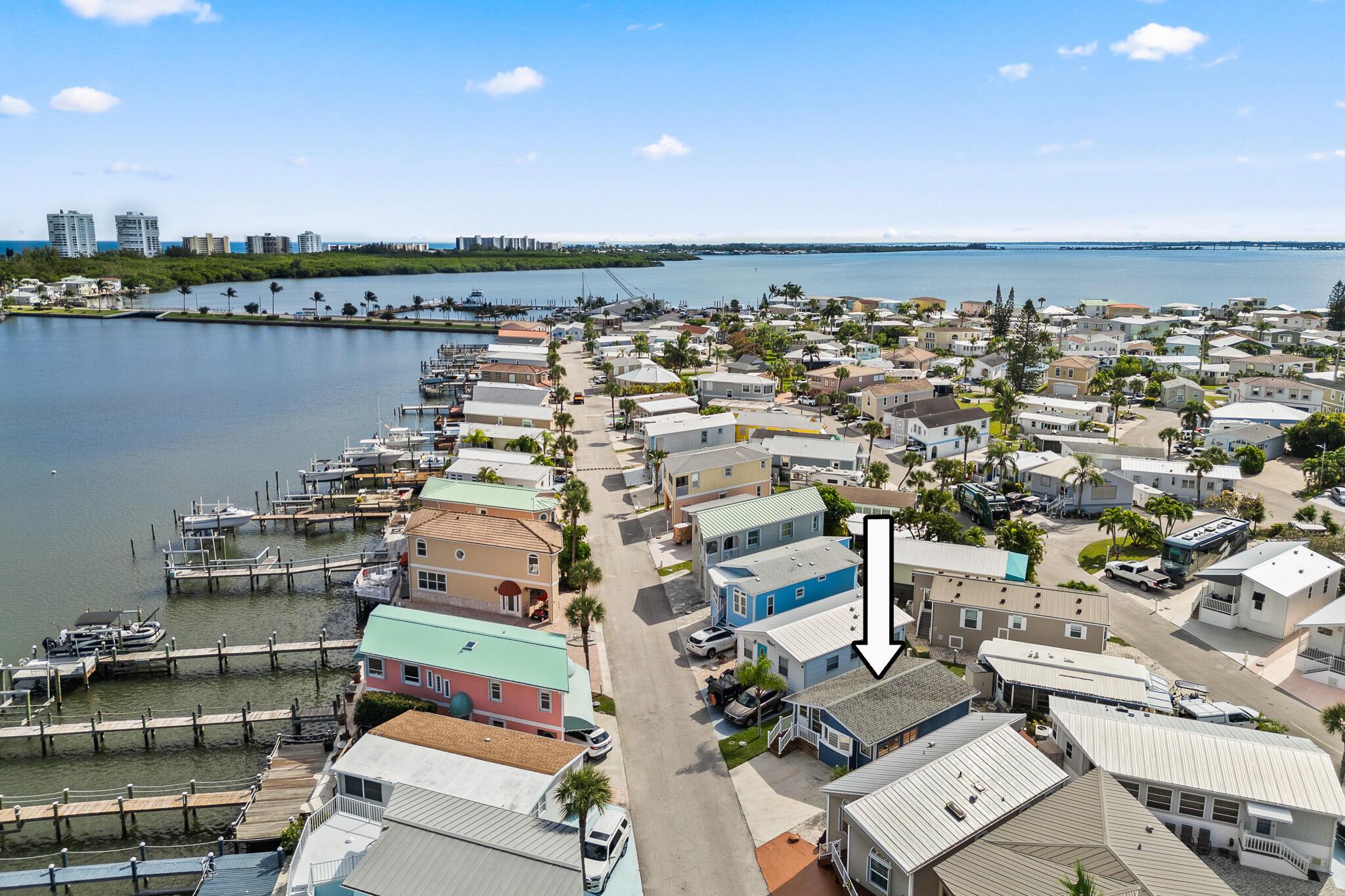 447 Nettles Boulevard