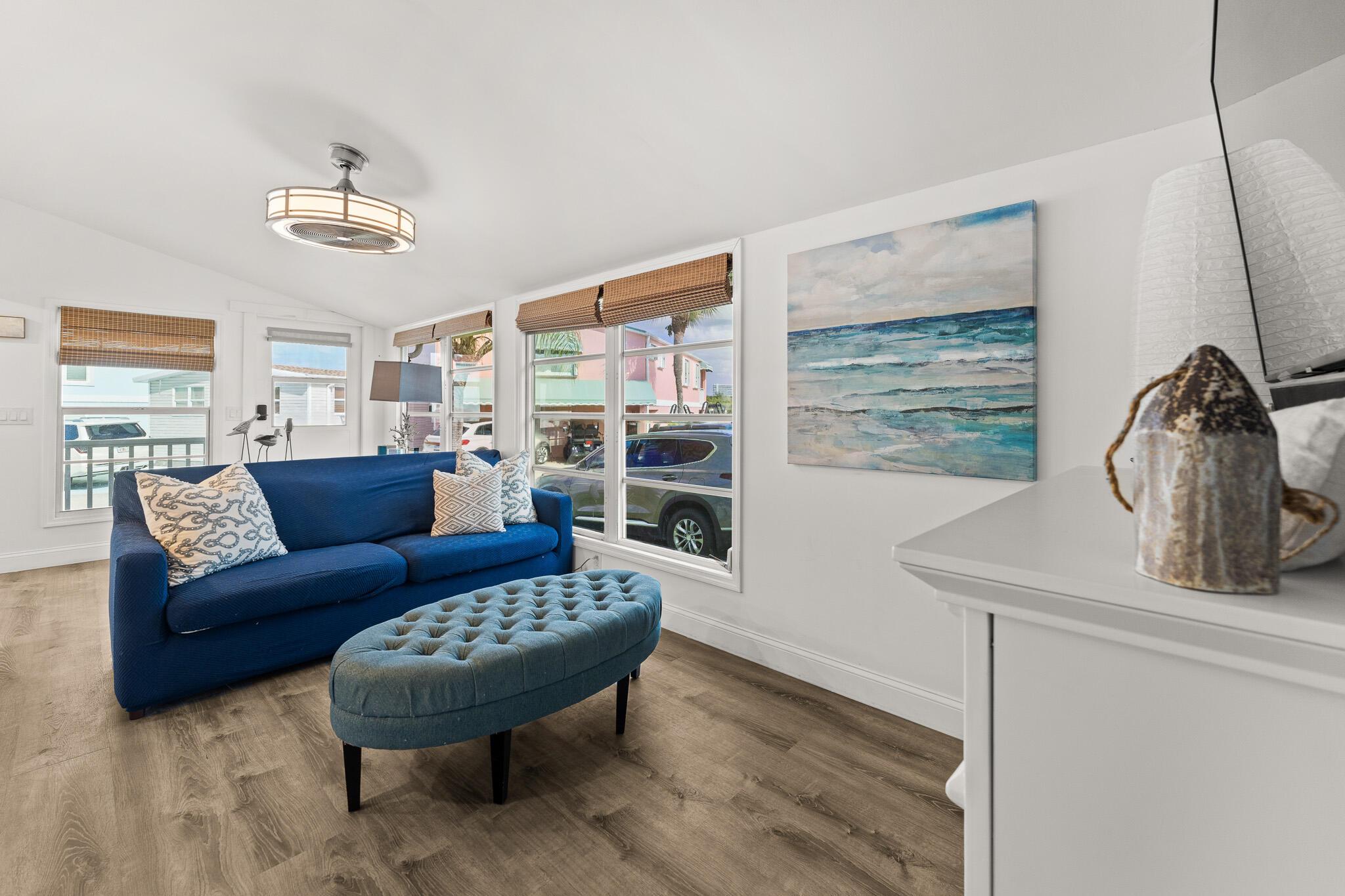 447 Nettles Boulevard