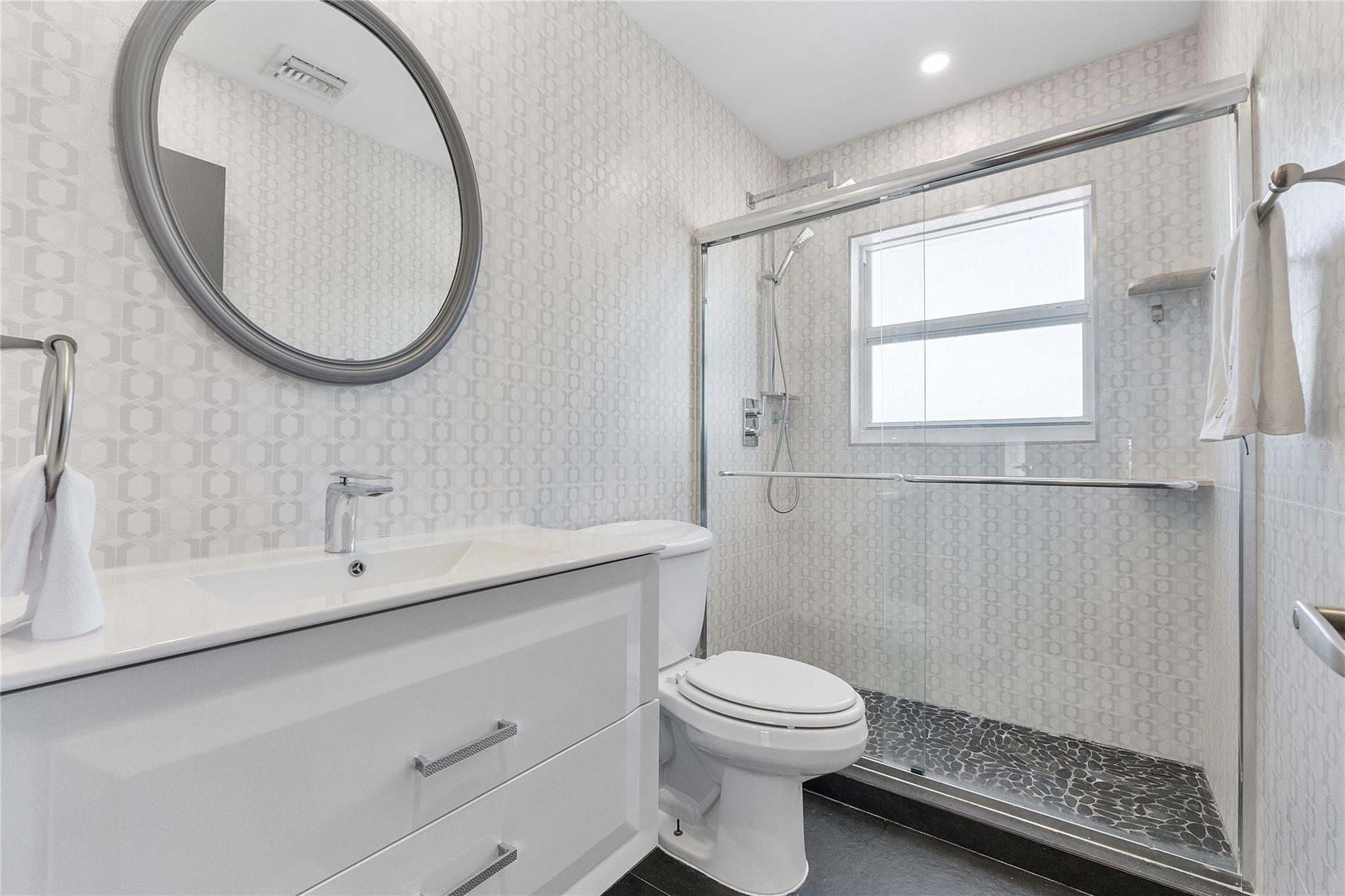 CARLTON HOUSE CONDO - Residential