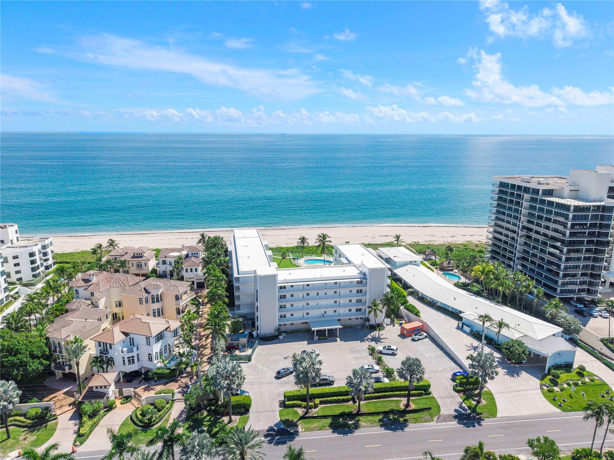 CARLTON HOUSE CONDO - Residential
