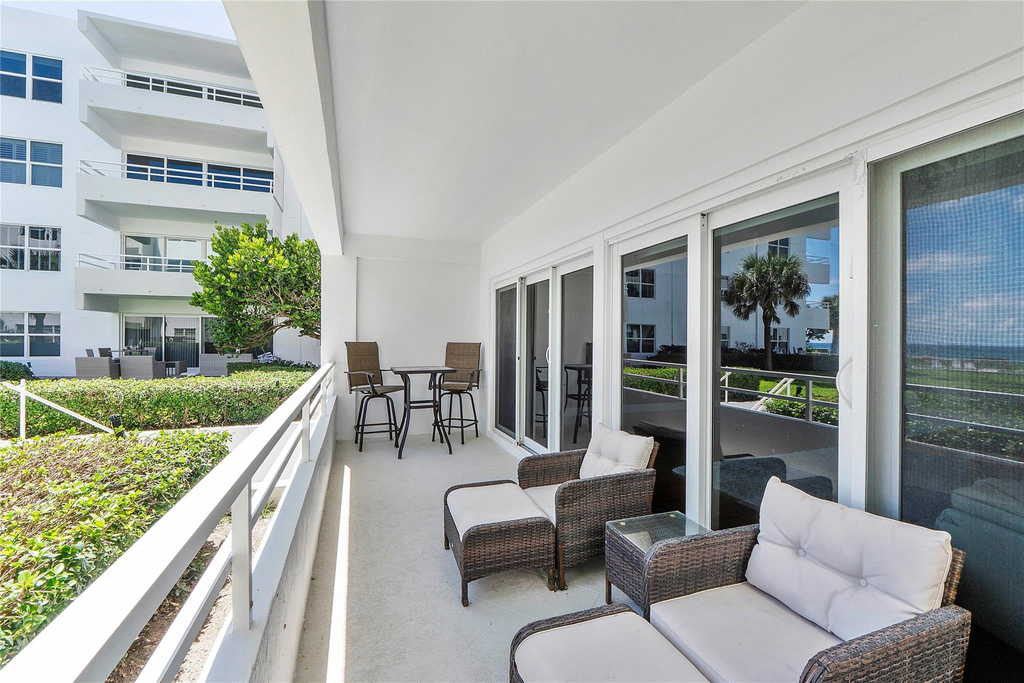 CARLTON HOUSE CONDO - Residential