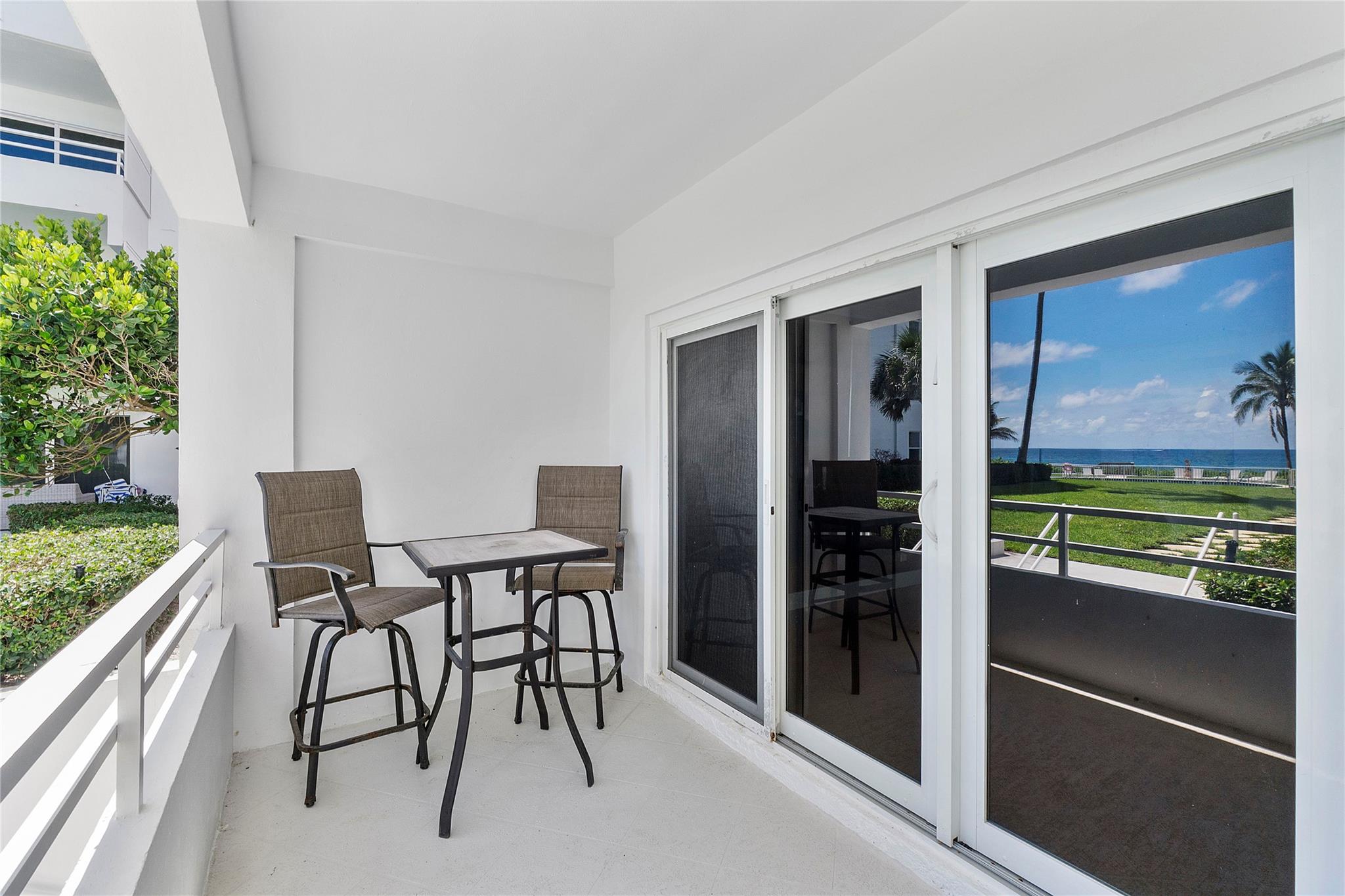 CARLTON HOUSE CONDO - Residential
