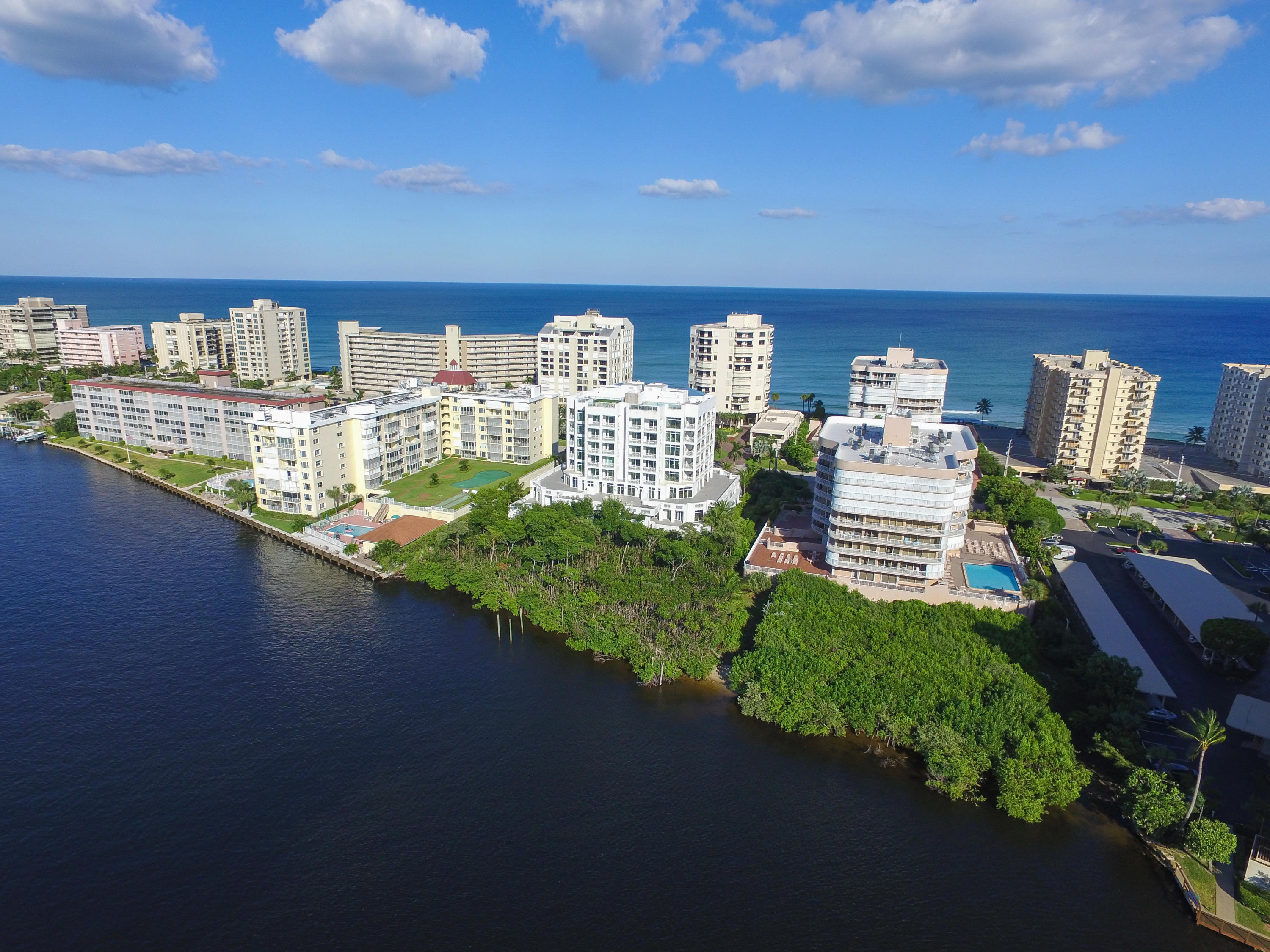 3200 South Ocean, A Seaga - Residential