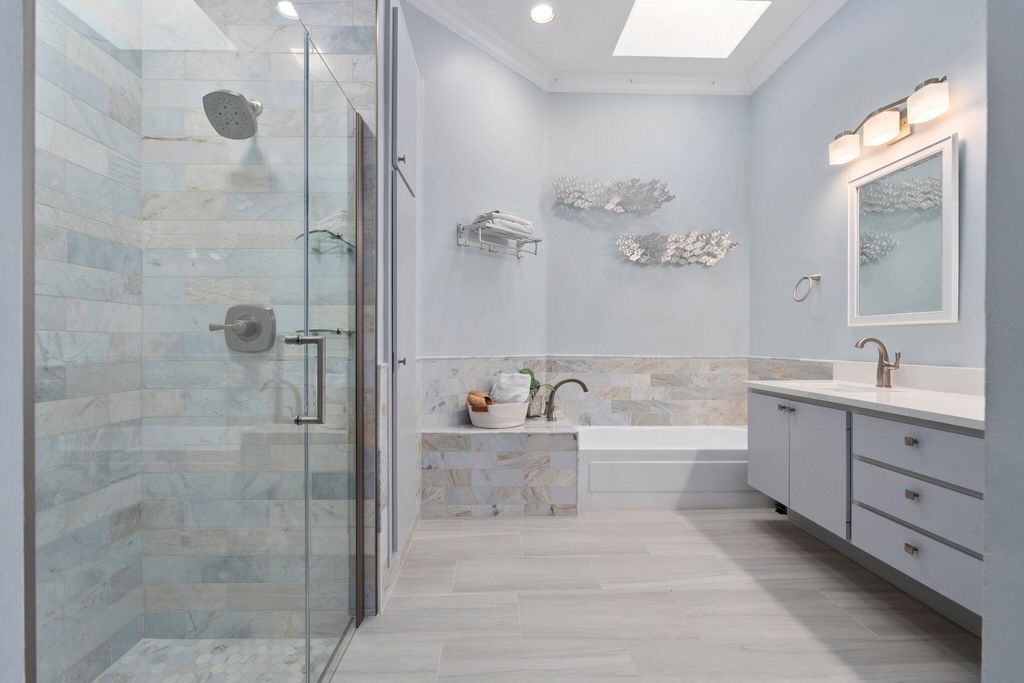 Photo of 2683 SW Greenwich Way, Palm City, FL 34990 (MLS # R11095615)