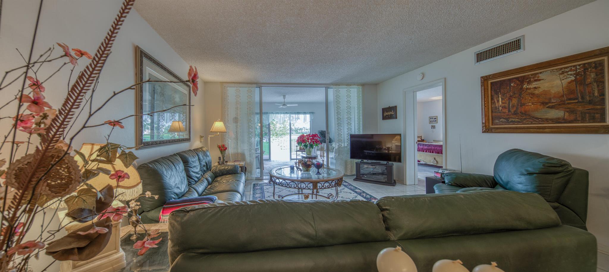 ATLANTIS SHERBROOKE VILLA - Residential