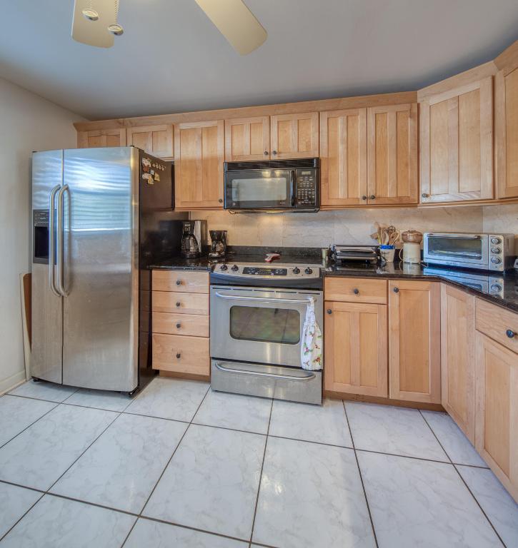 ATLANTIS SHERBROOKE VILLAS EAST CONDO - Residential