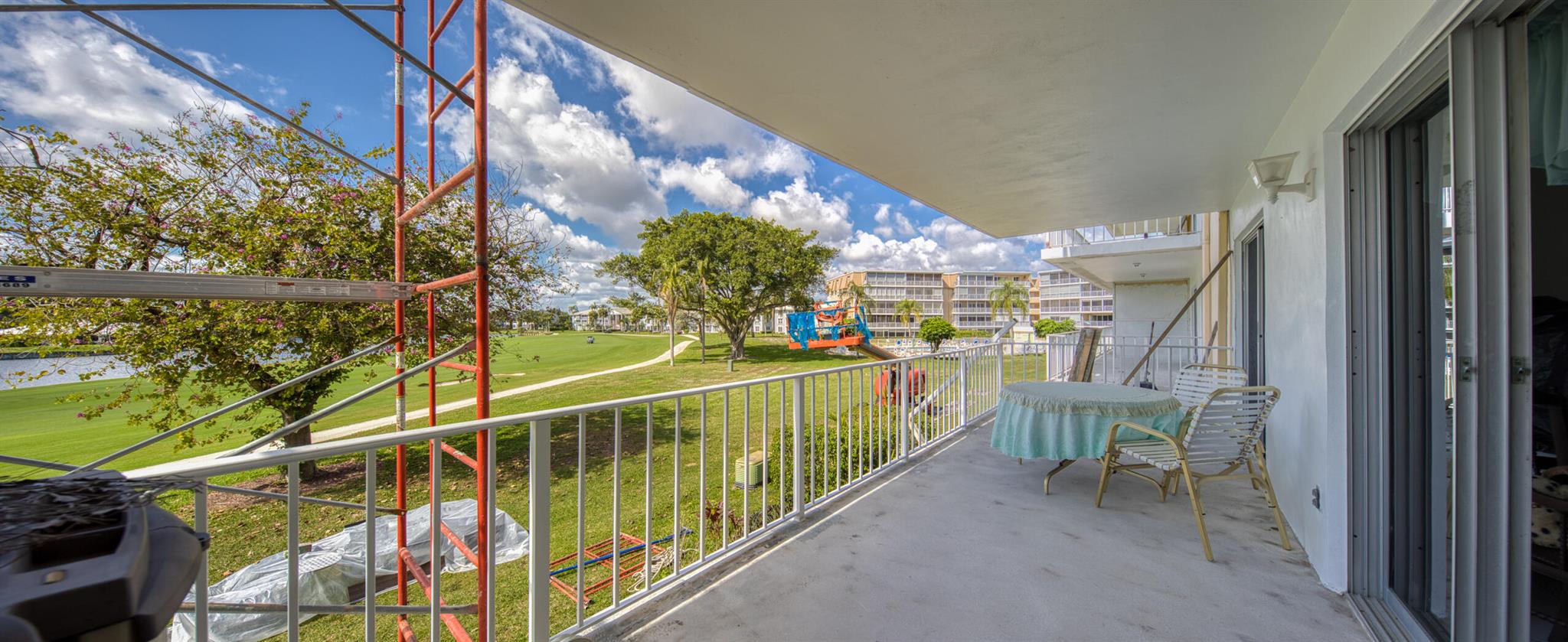 ATLANTIS SHERBROOKE VILLA - Residential