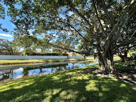 A home in Plantation