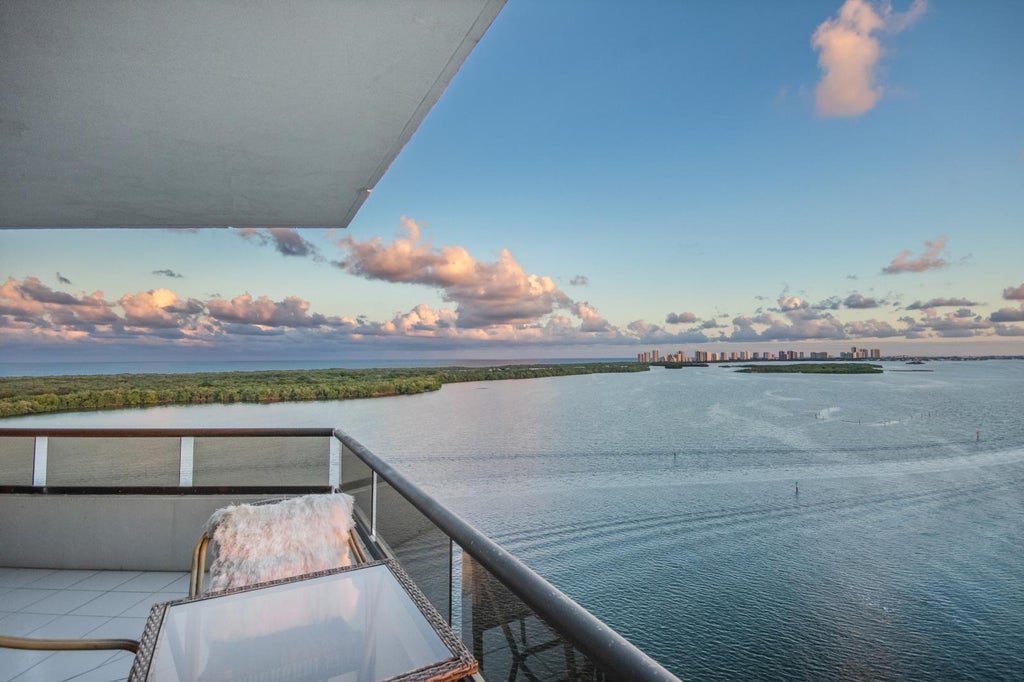 Photo of 100 Lakeshore Drive #1453, North Palm Beach, FL 33408 (MLS # B26070304)