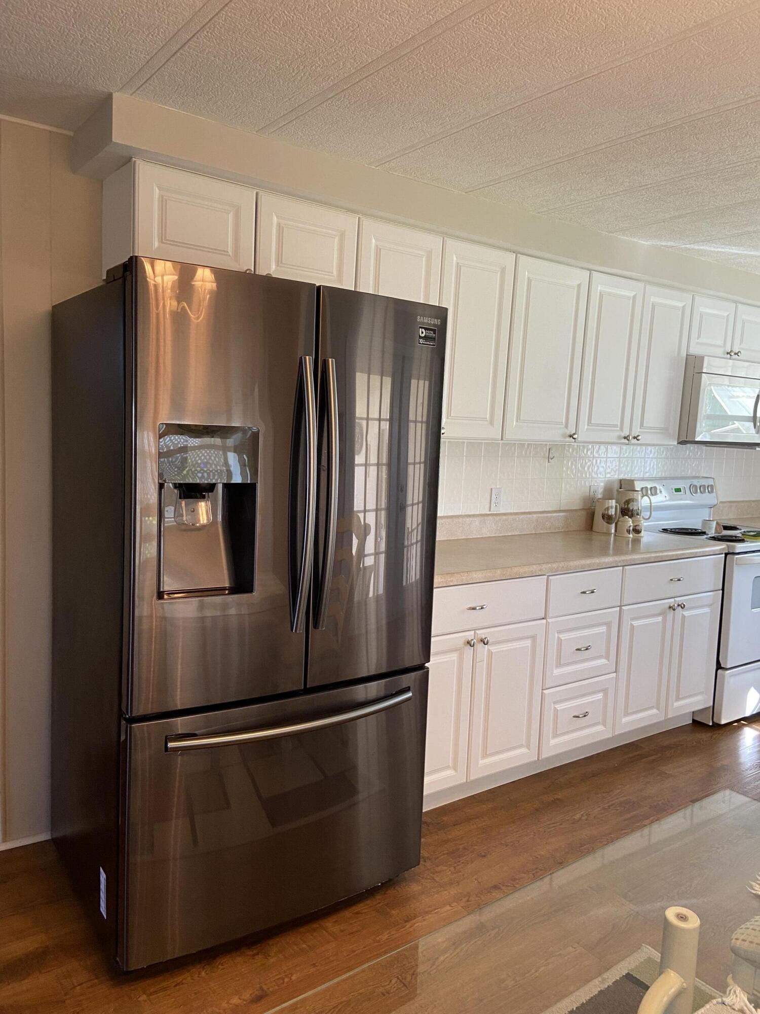 HERITAGE RIDGE SOUTH SECTION TWO - Residential