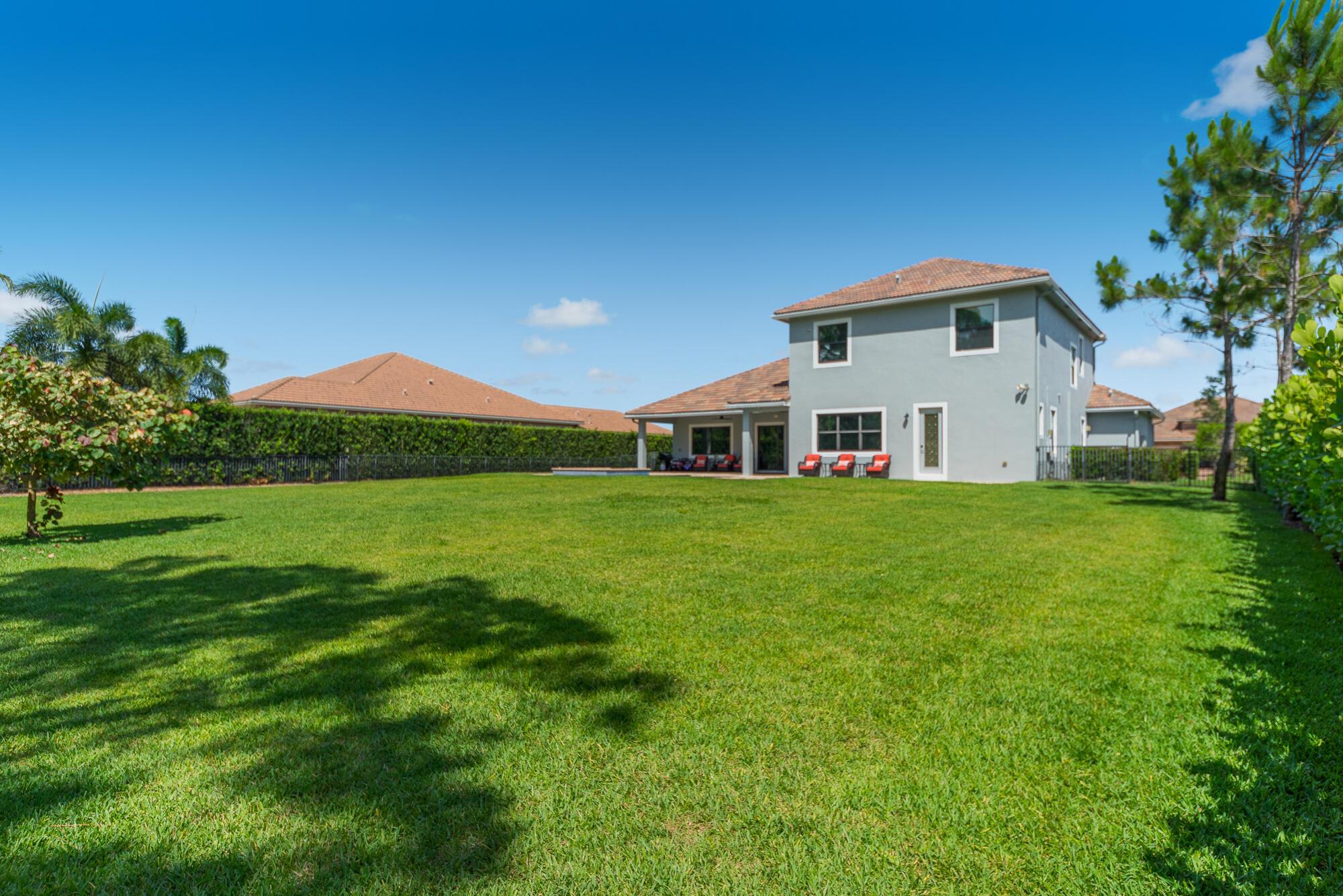 TUSCAWILLA (AKA CANOPY CR - Residential