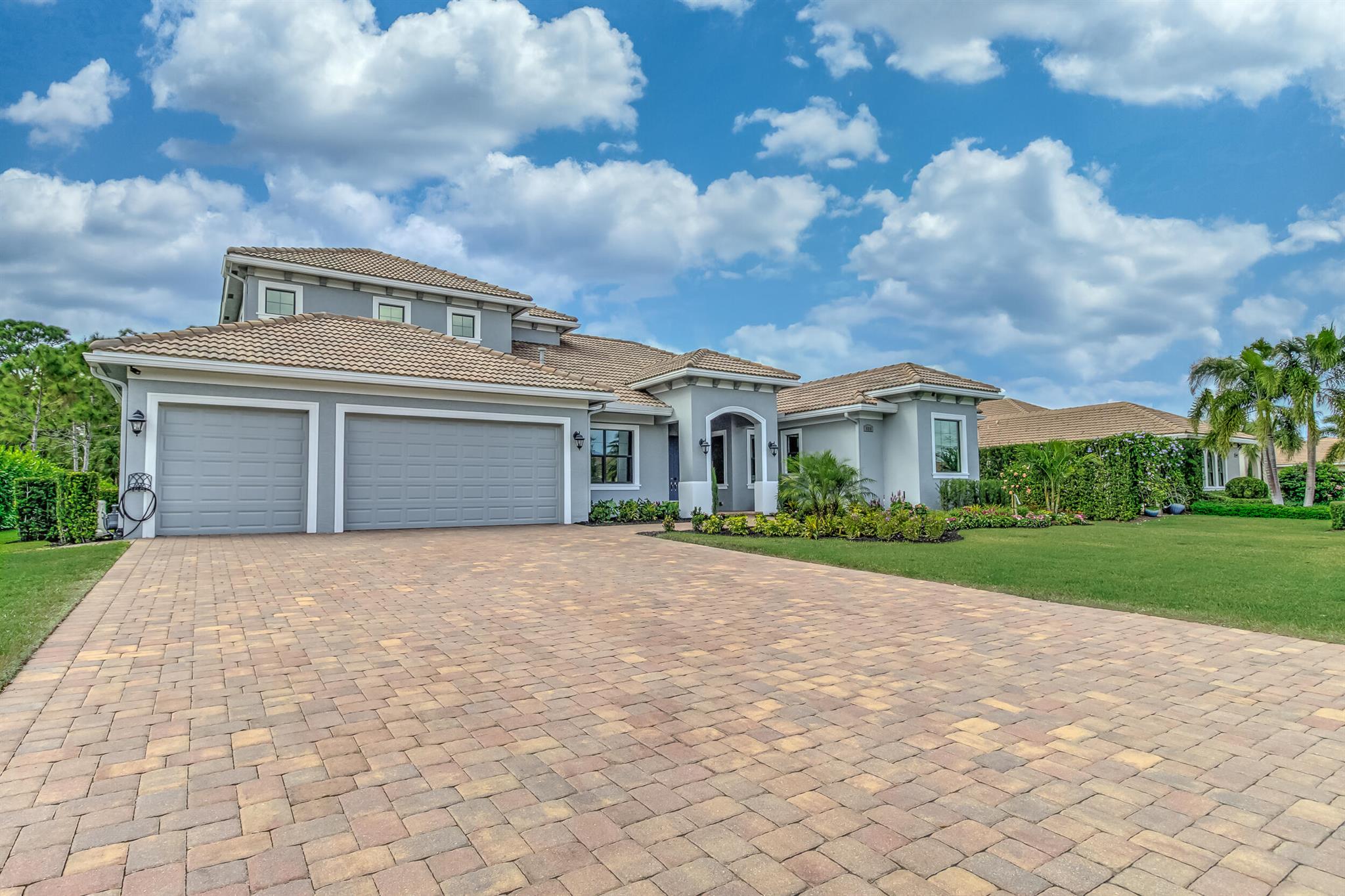 TUSCAWILLA (AKA CANOPY CR - Residential