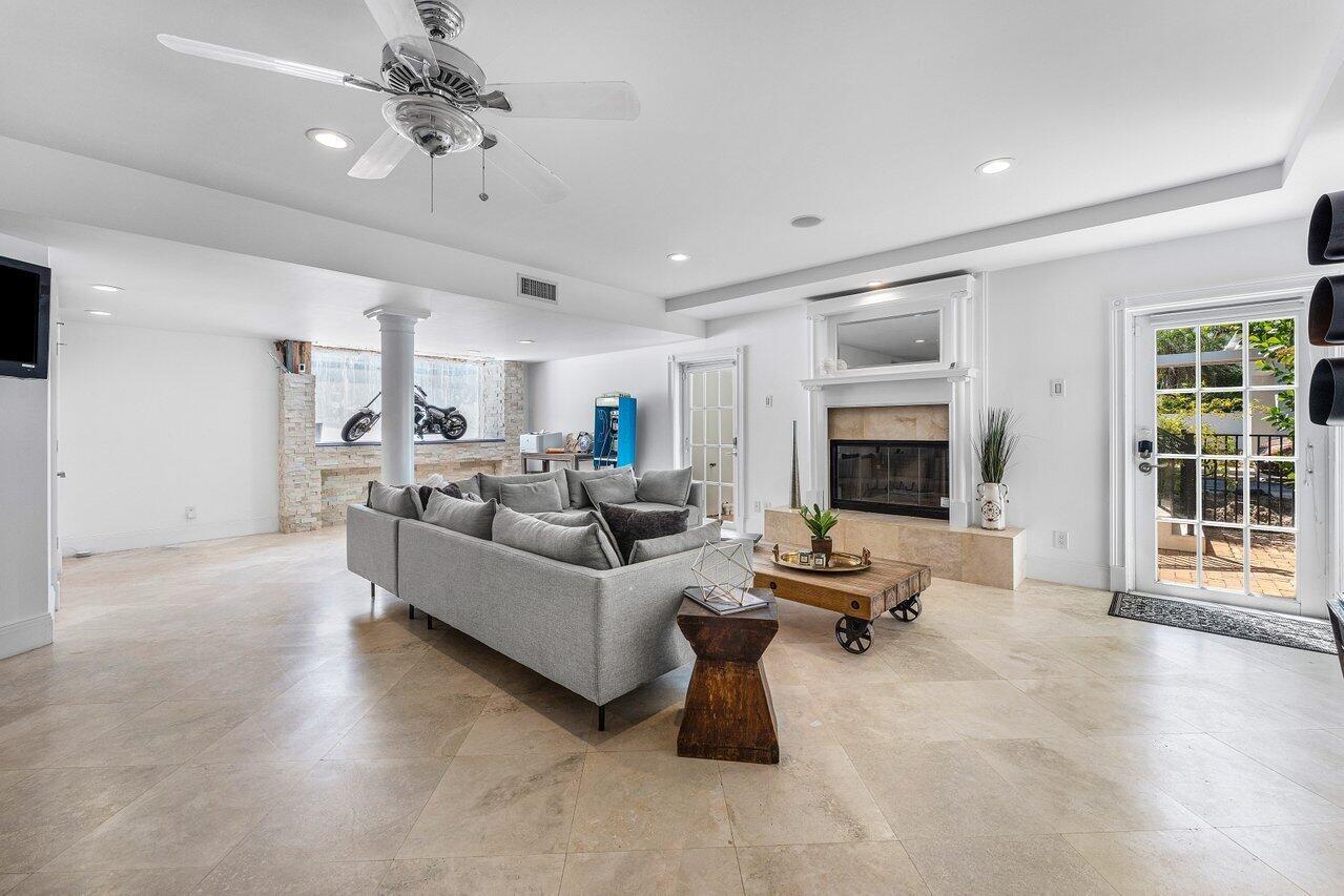 BOYNTON SUB - Residential