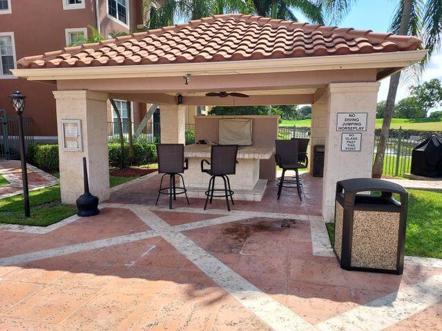 ST ANDREWS AT POLO CLUB CONDO - Residential Lease